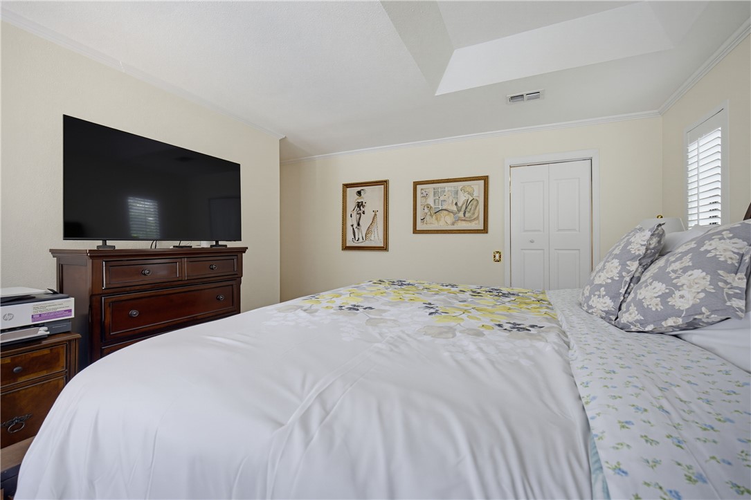 5825 Ocean Dr Corpus Christi TX 78412