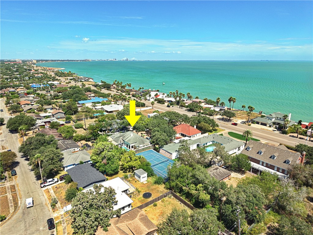 5825 Ocean Dr Corpus Christi TX 78412