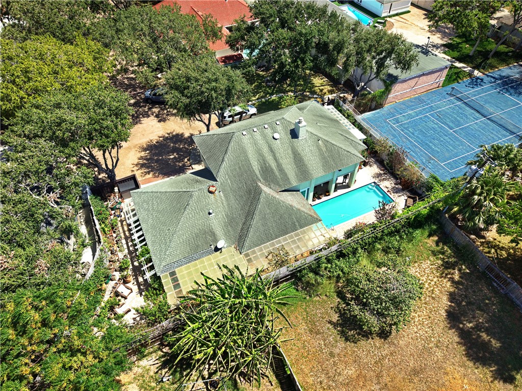 5825 Ocean Dr Corpus Christi TX 78412