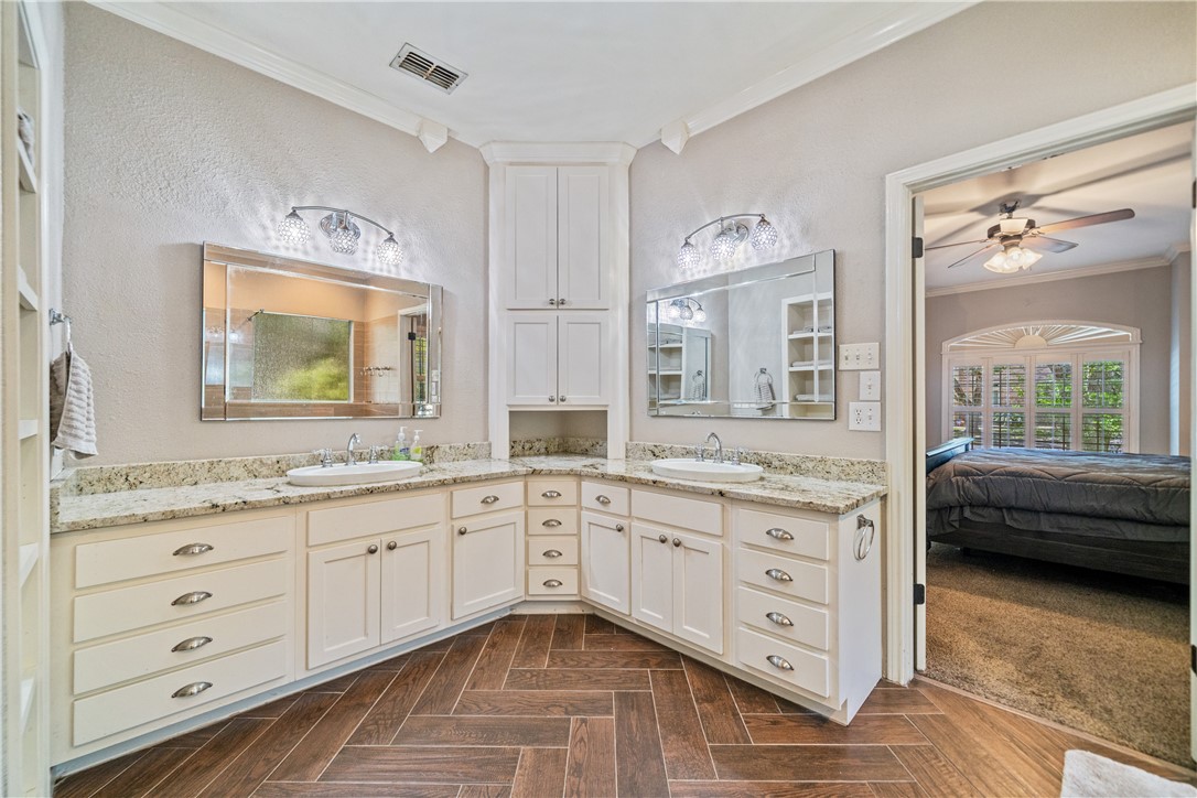 7602 Dijon Lake Drive Corpus Christi TX 78413