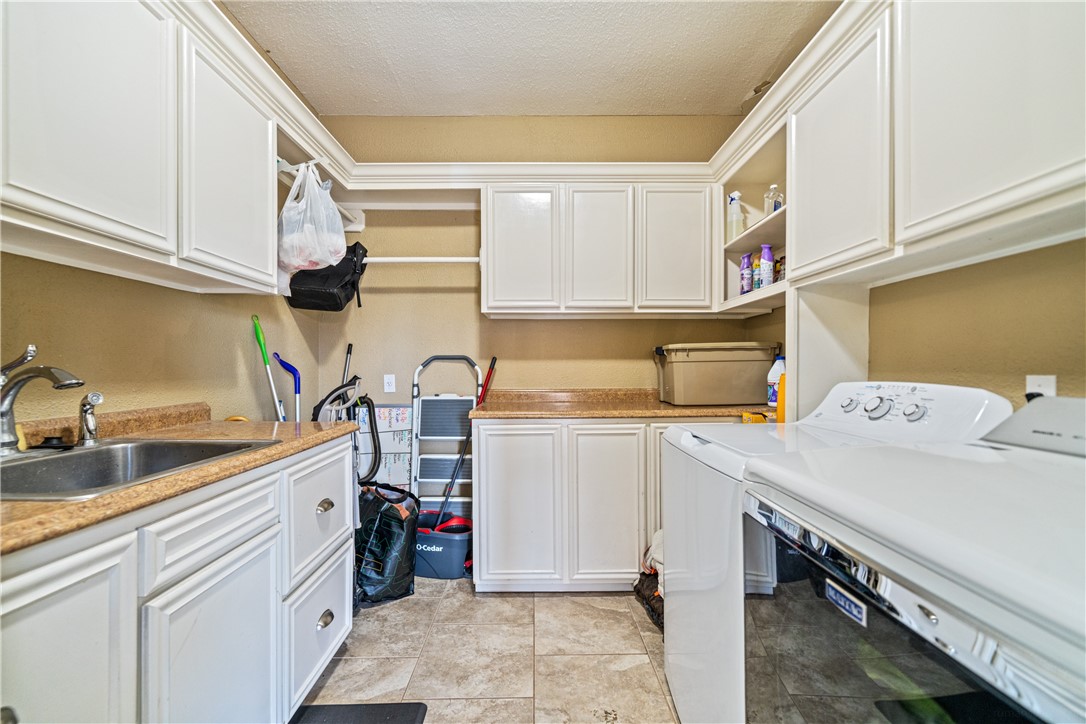 7602 Dijon Lake Drive Corpus Christi TX 78413