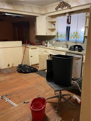 1807 Alta Vista Street Alice TX 78332