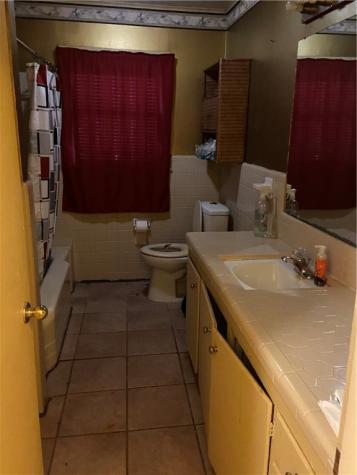 1807 Alta Vista Street Alice TX 78332