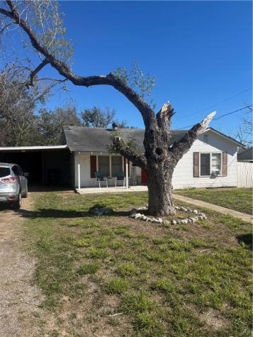 10420 Sixth Street Pettus TX 78146