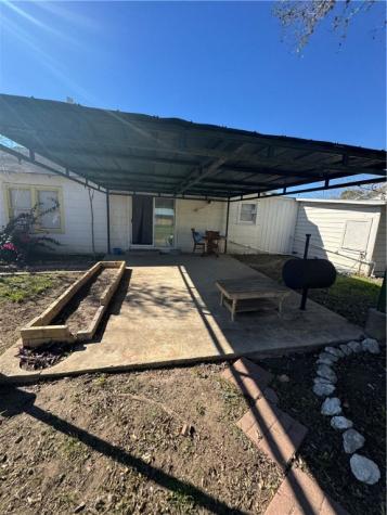 10420 Sixth Street Pettus TX 78146