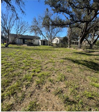 10420 Sixth Street Pettus TX 78146