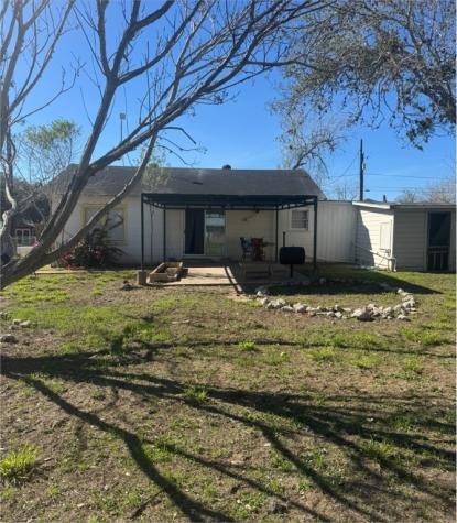 10420 Sixth Street Pettus TX 78146