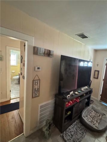 10420 Sixth Street Pettus TX 78146