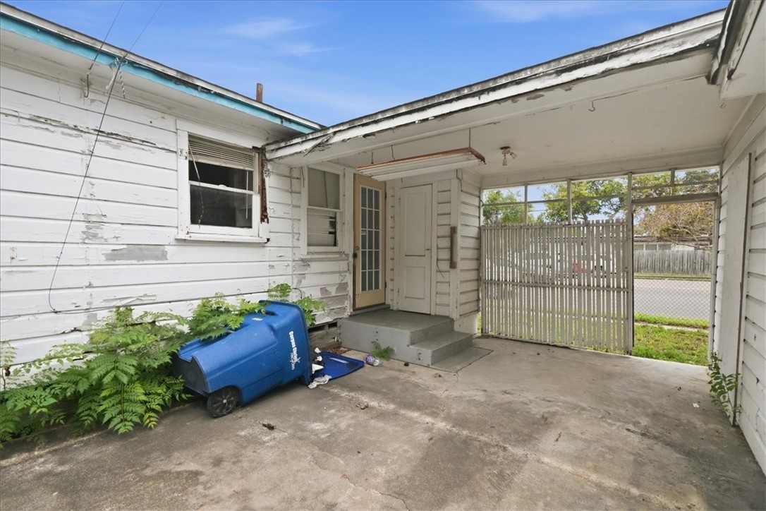 4002 Lamont Street Corpus Christi TX 78411