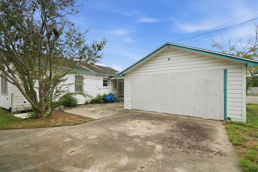 4002 Lamont Street Corpus Christi TX 78411