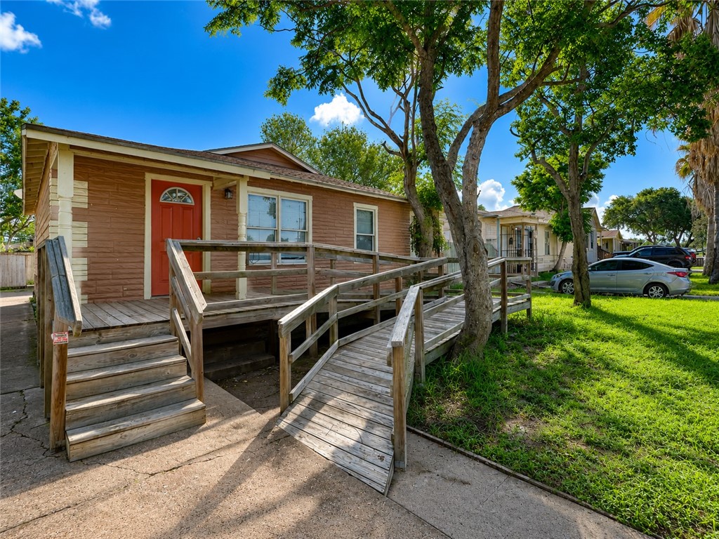 1714 Islla Drive Corpus Christi TX 78416