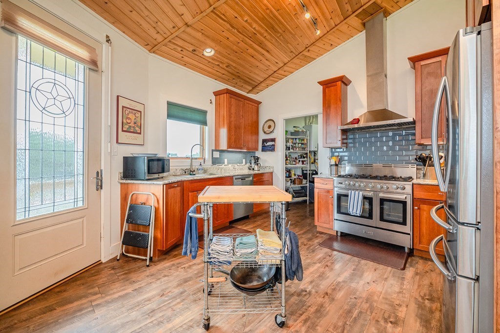 1722 Sorenson Drive Rockport TX 78382
