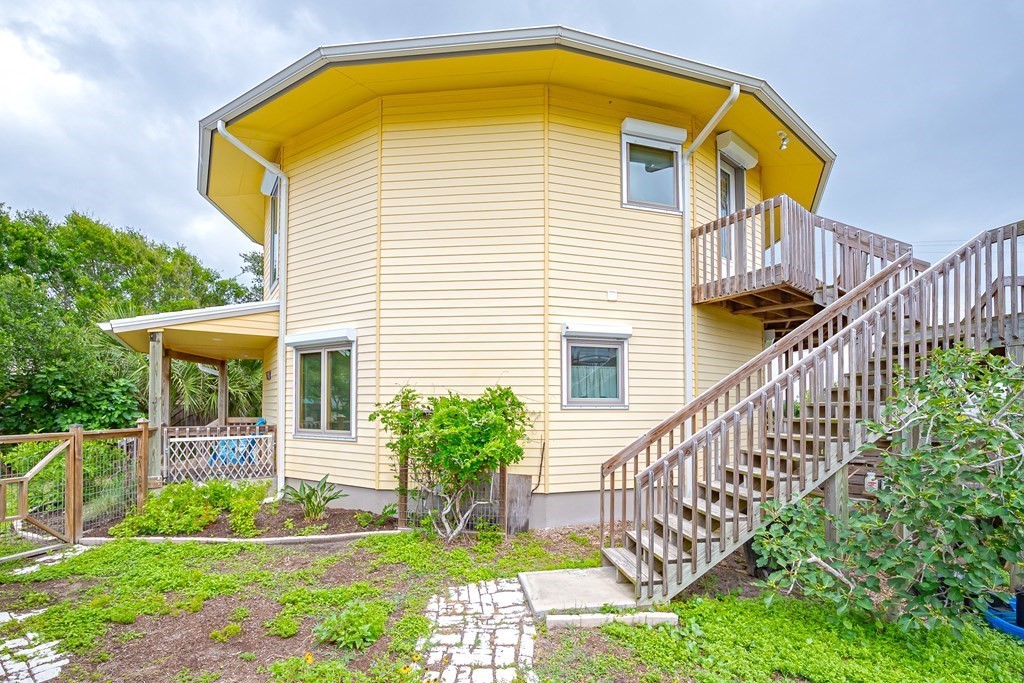 1722 Sorenson Drive Rockport TX 78382