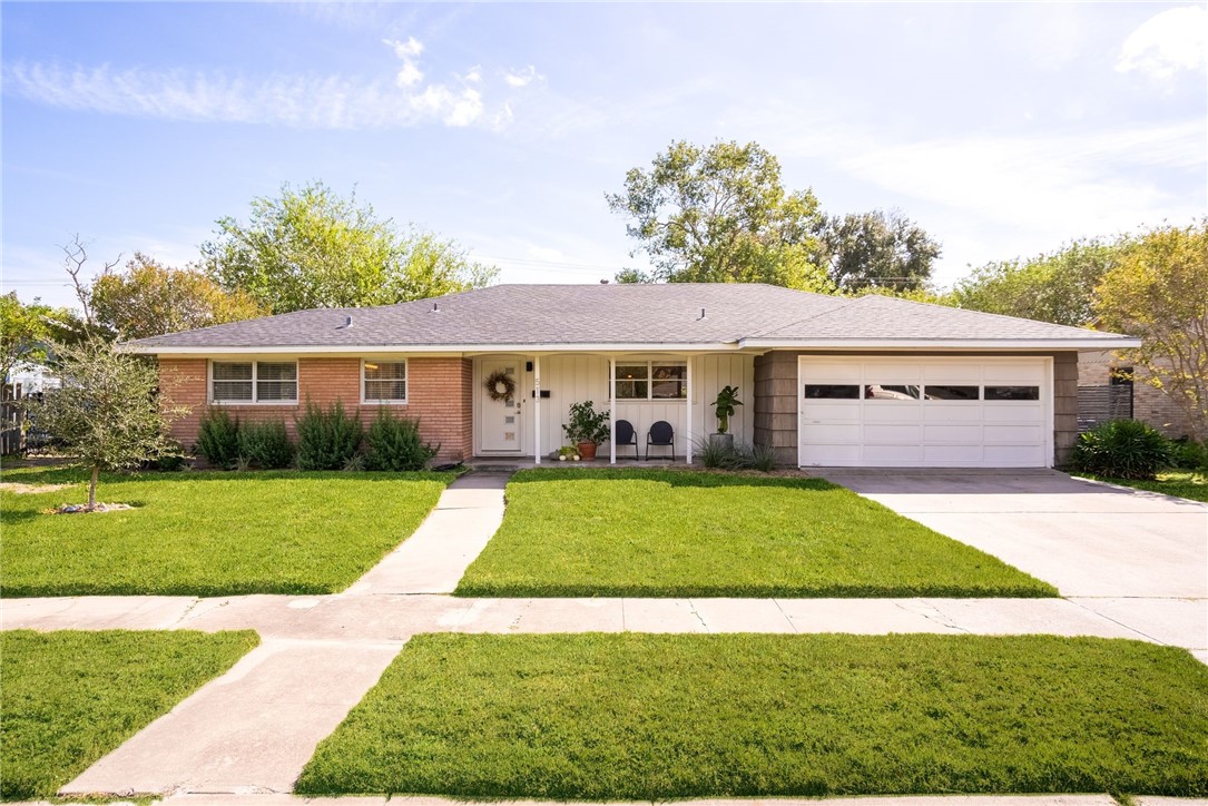 513 Peerman Place Corpus Christi TX 78411