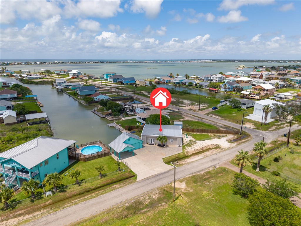 220 W Sagebrush Street Rockport TX 78382
