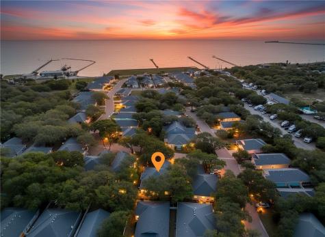 65 Primrose Drive Rockport TX 78382