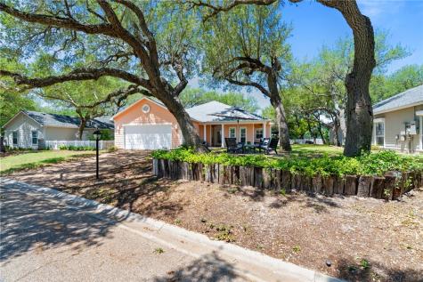 65 Primrose Drive Rockport TX 78382