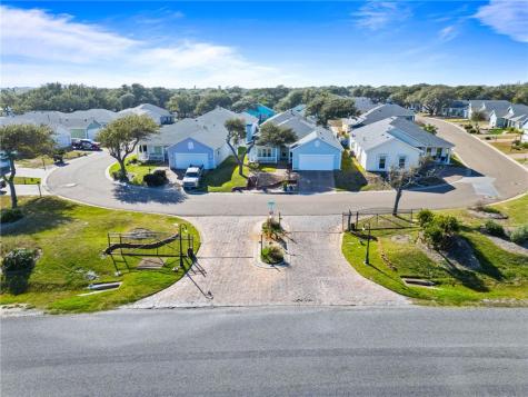 65 Primrose Drive Rockport TX 78382