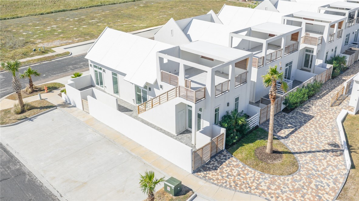 114 Porto Villageo Drive Port Aransas TX 78373