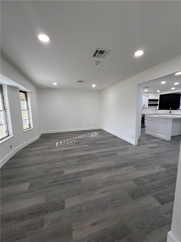 6002 Killarmet Drive Corpus Christi TX 78413