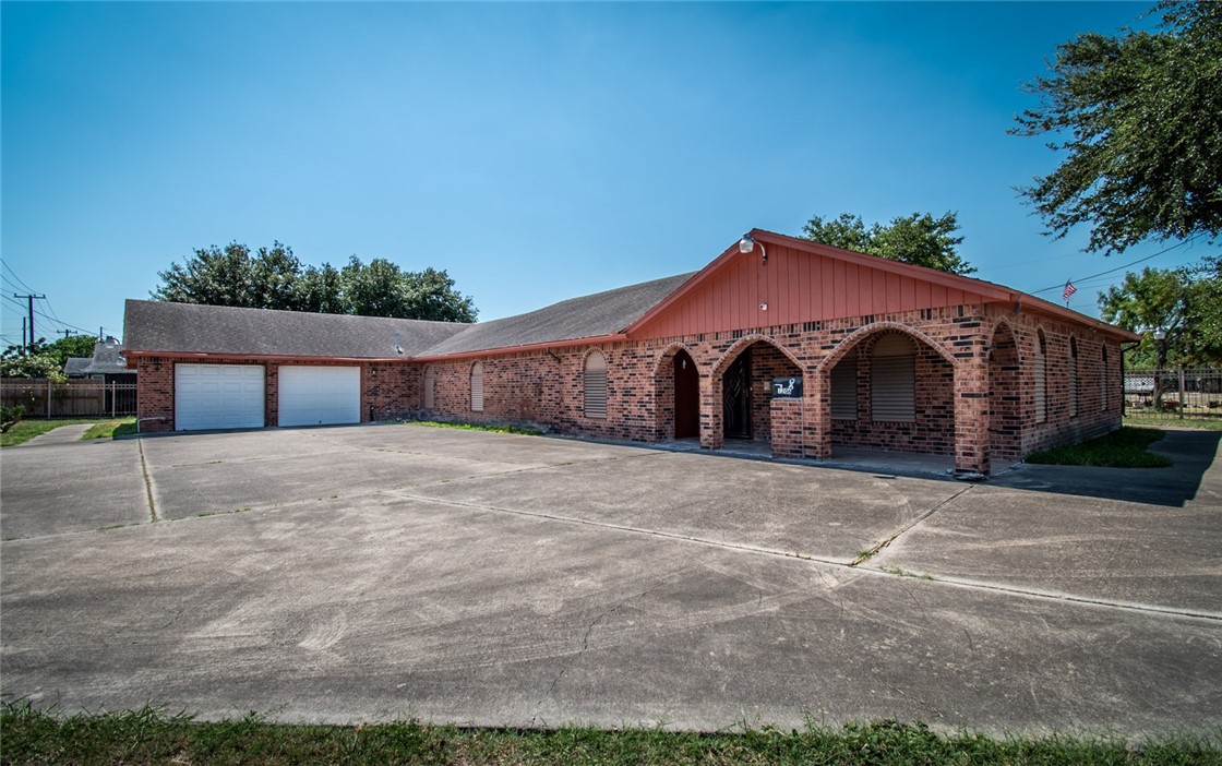 1206 Coleman Avenue Corpus Christi TX 78401