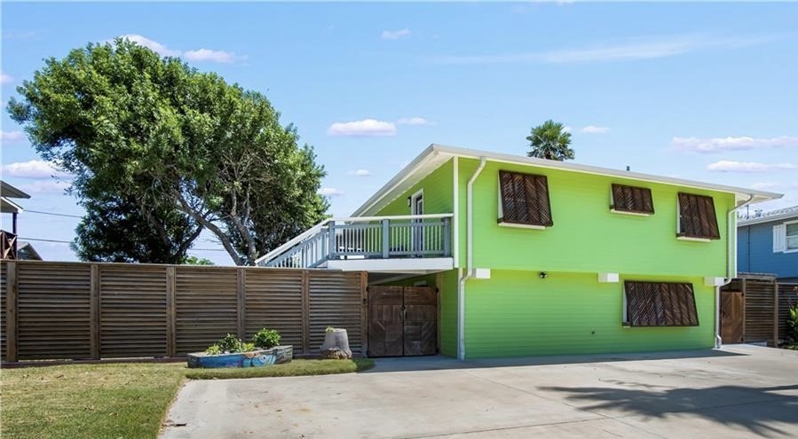 1403 Whispering Sands Street Port Aransas TX 78373