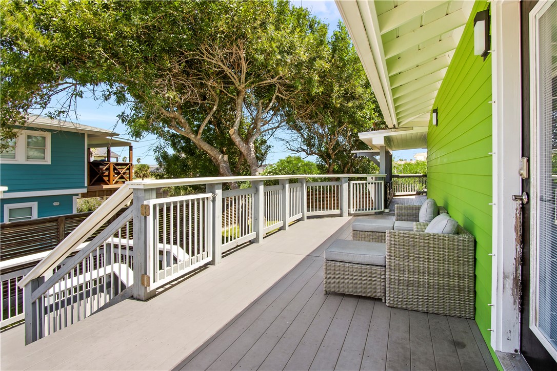 1403 Whispering Sands Street Port Aransas TX 78373