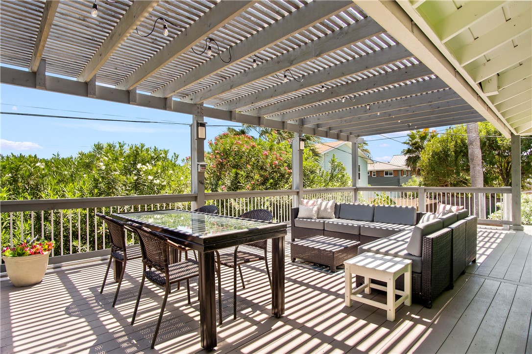 1403 Whispering Sands Street Port Aransas TX 78373