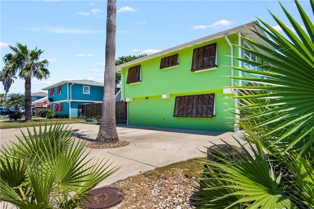 1403 Whispering Sands Street Port Aransas TX 78373