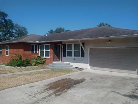 611 Chamberlain Street Corpus Christi TX 78404