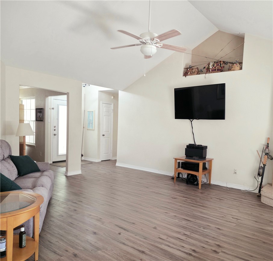 13621 Moro Corpus Christi TX 78418