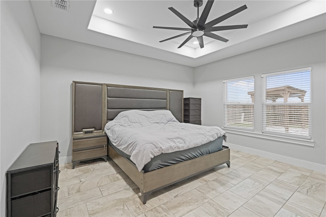 9518 Spanish Oak Drive Corpus Christi TX 78410