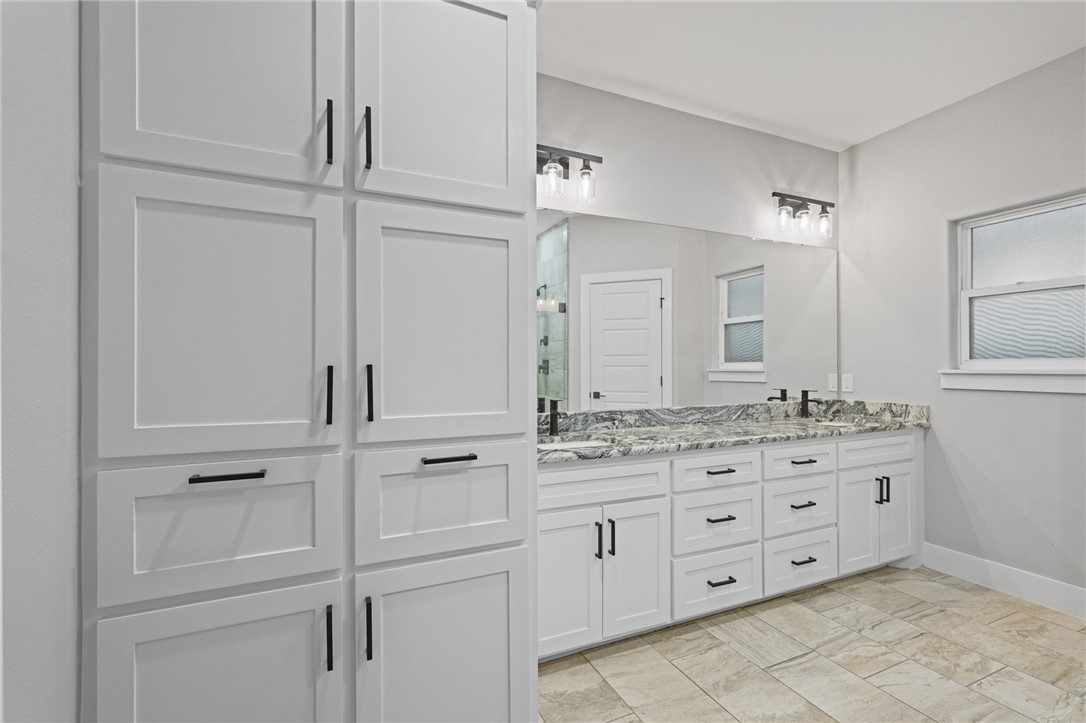 9518 Spanish Oak Drive Corpus Christi TX 78410