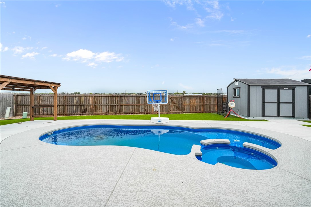 9518 Spanish Oak Drive Corpus Christi TX 78410