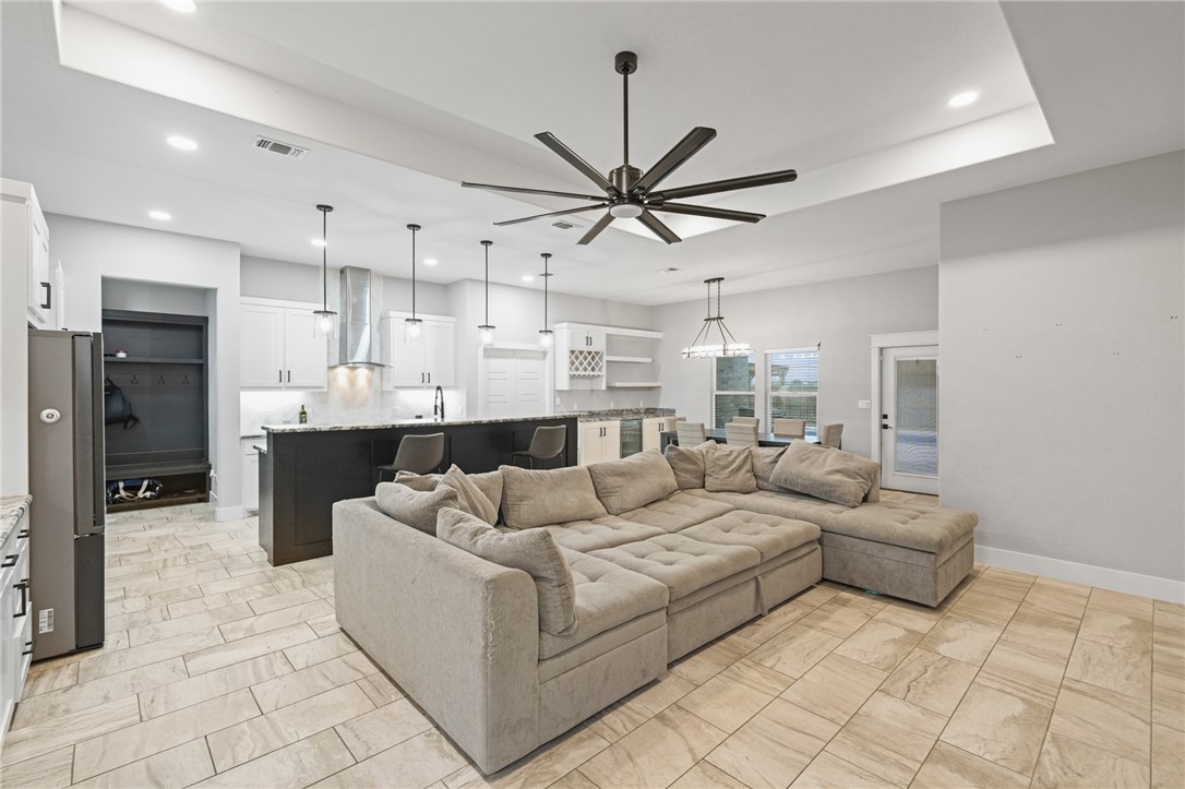 9518 Spanish Oak Drive Corpus Christi TX 78410