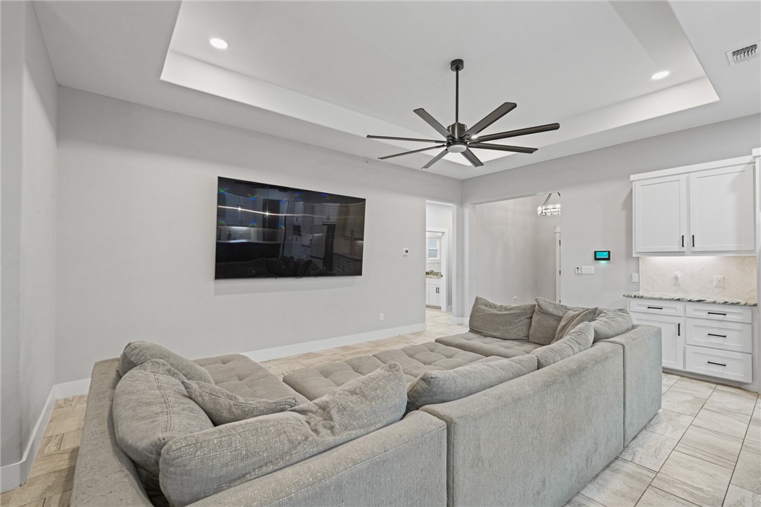 9518 Spanish Oak Drive Corpus Christi TX 78410