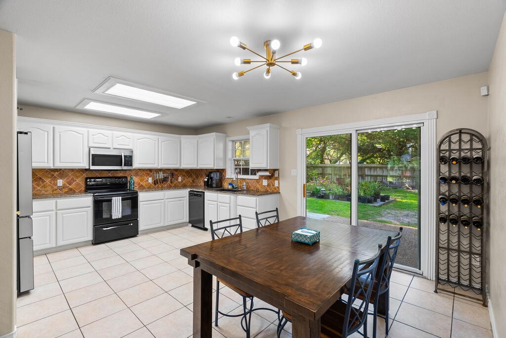 102 North Santa Clara Dr Drive Rockport TX 78382