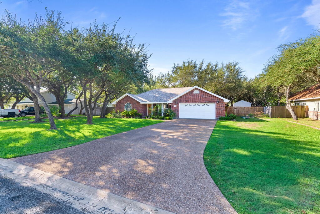 102 North Santa Clara Dr Drive Rockport TX 78382