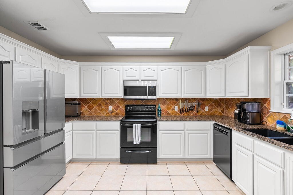 102 North Santa Clara Dr Drive Rockport TX 78382