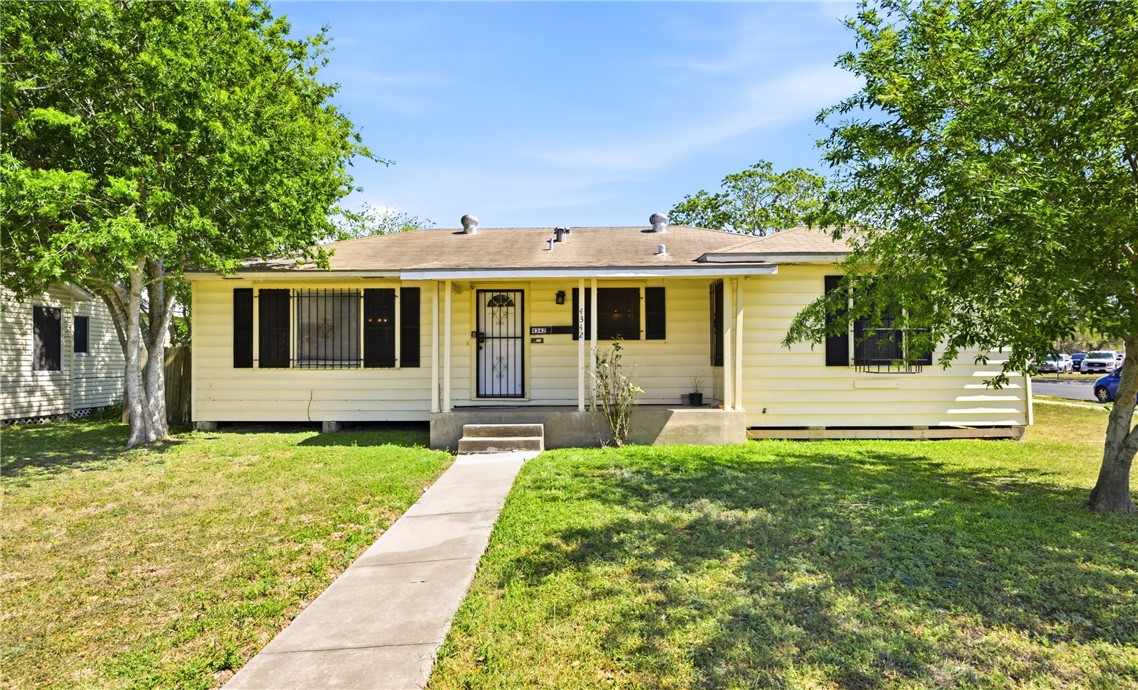 4342 Cambridge Drive Corpus Christi TX 78415