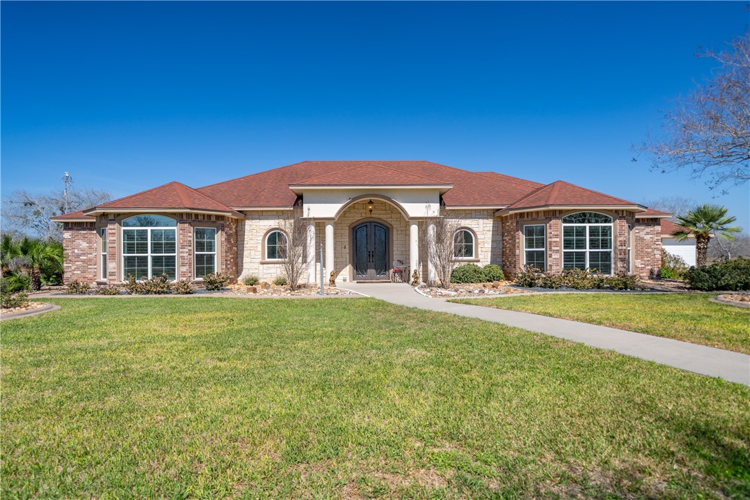 21050 Donegal Road Mathis TX 78368