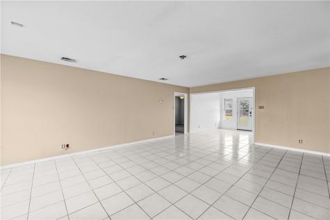 169 N Whitney Street Aransas Pass TX 78336