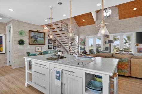 33 Lake Shore Circle Rockport TX 78382