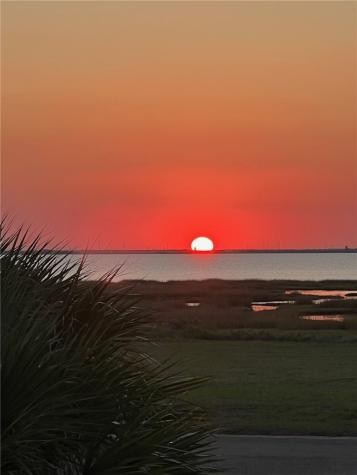 33 Lake Shore Circle Rockport TX 78382
