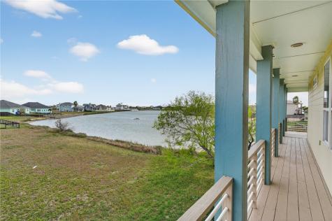 33 Lake Shore Circle Rockport TX 78382