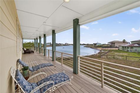 33 Lake Shore Circle Rockport TX 78382