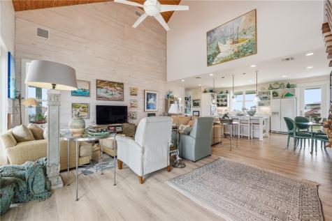 33 Lake Shore Circle Rockport TX 78382