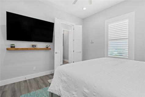 107 Windjammer Street Rockport TX 78382