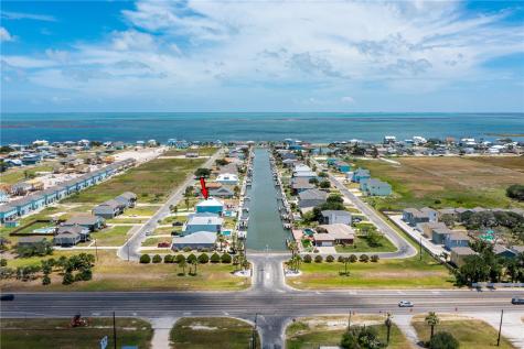 107 Windjammer Street Rockport TX 78382