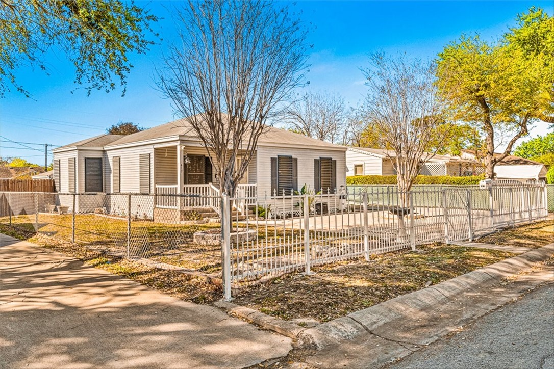 417 Fairmont Drive Corpus Christi TX 78408
